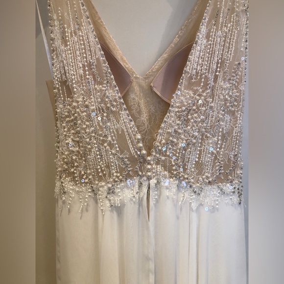 Justin Alexander A-line Wedding Dress Ivory/Nude,Tag Size 8/Street Size 4,#88003 - Picture 11 of 16